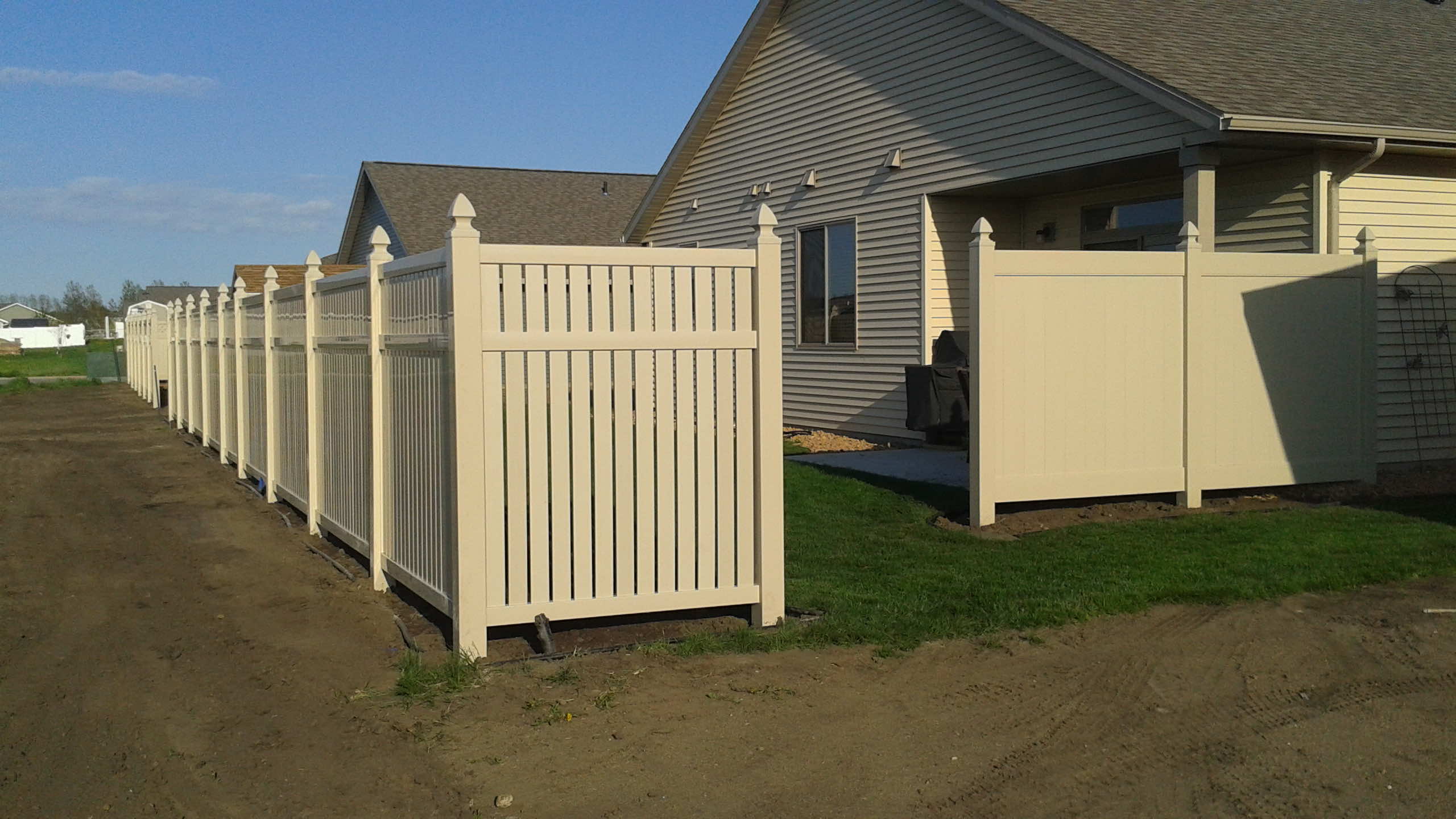 Vinyl Fence | Authority Fence & Deck | Clearwater, MN