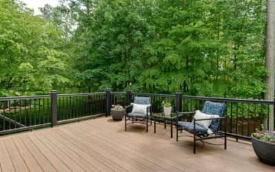 Beyond the Rectangle: Turning Your Deck into an Outdoor Living Room